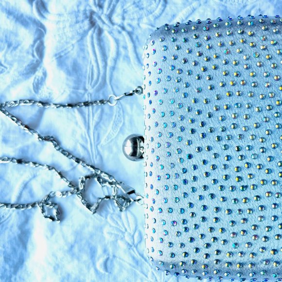 New Silver Evening Purse decorated with rainbow rhinestones - Picture 2 of 11